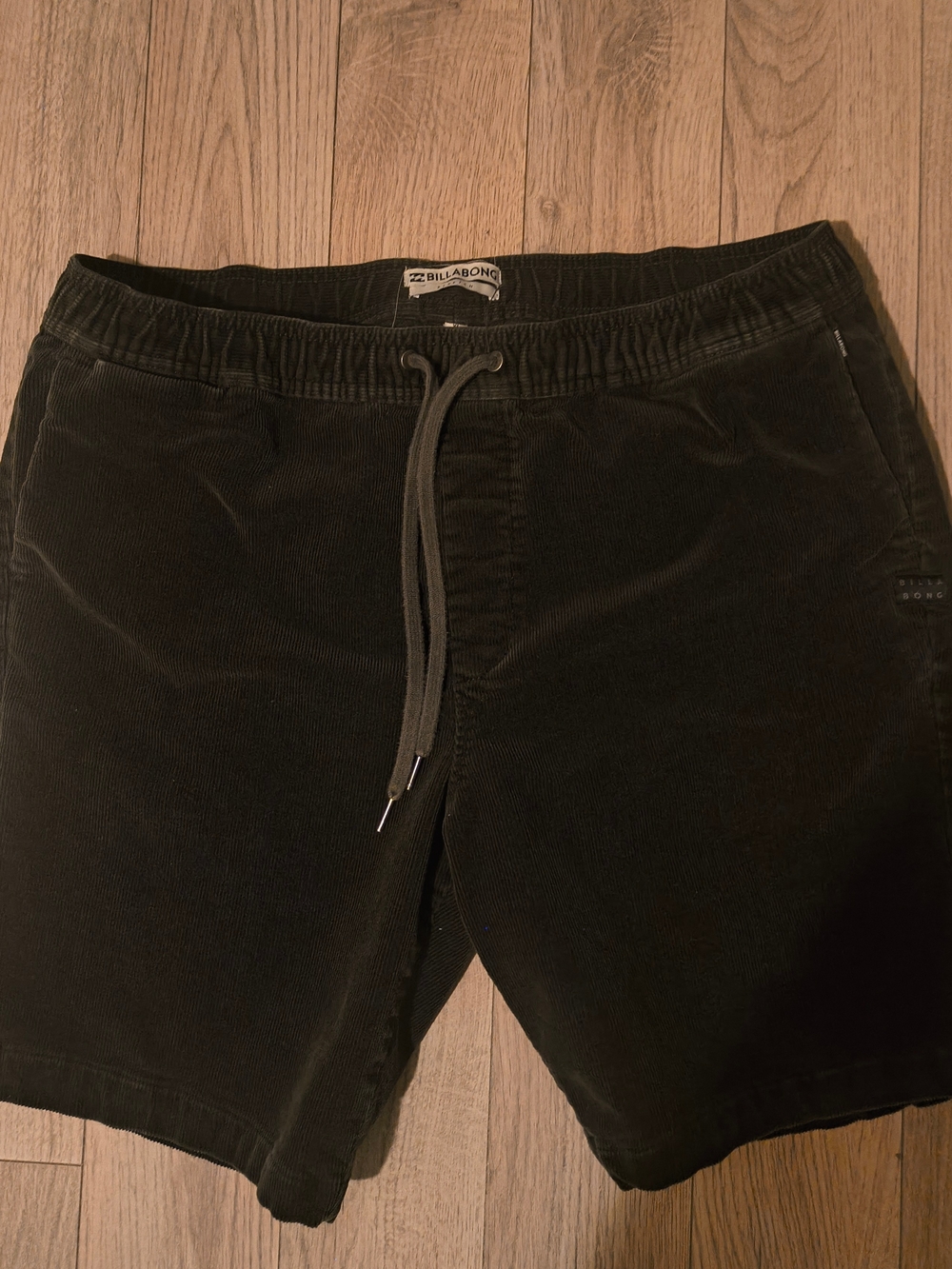 Billabong Men’s Brown Corduroy Drawstring Shorts